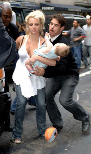 britney-spears-album-and-tour---images-britney-spears2345.jpg