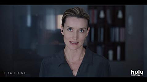 tv-serie-the-first-272EBBDB-485F-4380-8538-05C63C3C9153-5066-00000587A5FA1086.jpeg
