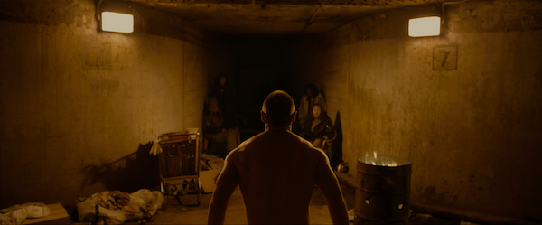 movie-glass-5732_T3_0017.jpg