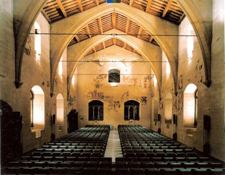 orvieto--city-of-umbri-Orvieto_Palazzodel_PopoploSala_dei_Quattrocento.jpg