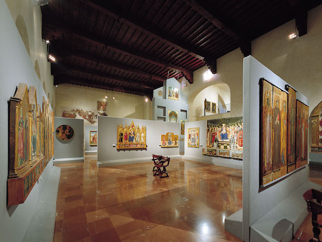 perugia--city-of-italy-Galleria_Nazionale_dell'Umbria.jpg