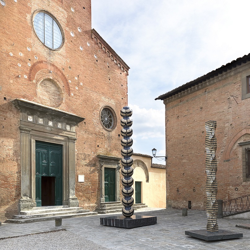 san-miniato--tuscany--italy-Park_Eun-sun_-_Due_colonne_infinite.jpg