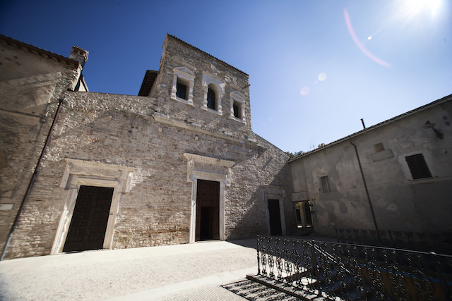 spoleto-city-of-italy-basilica_san_salvatore.jpg