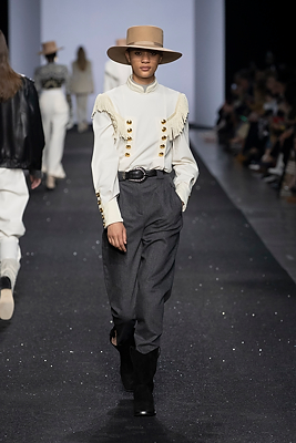 milano-fashion-week--alberta-ferretti-07.jpg