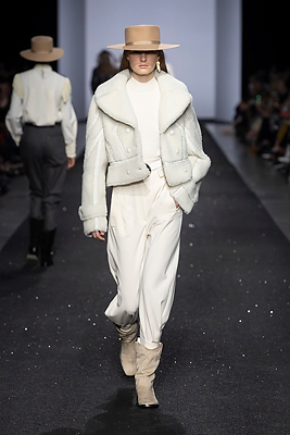 milano-fashion-week--alberta-ferretti-08.jpg