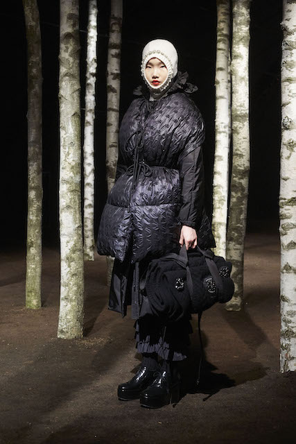 milano-fashion-week-moncler-4_MONCLER_SIMONE_ROCHA_10.jpg
