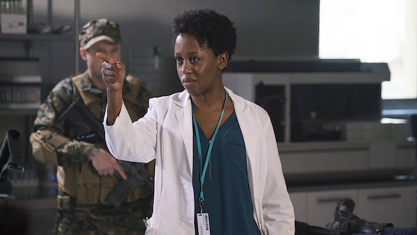 tv-series-van-helsing-Rukiya_Bernard_.jpg