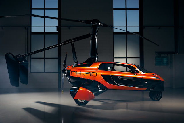 geneva-international-motorshow-2019-Flying_Car_PAL-V_Liberty_Pioneer_1.jpg