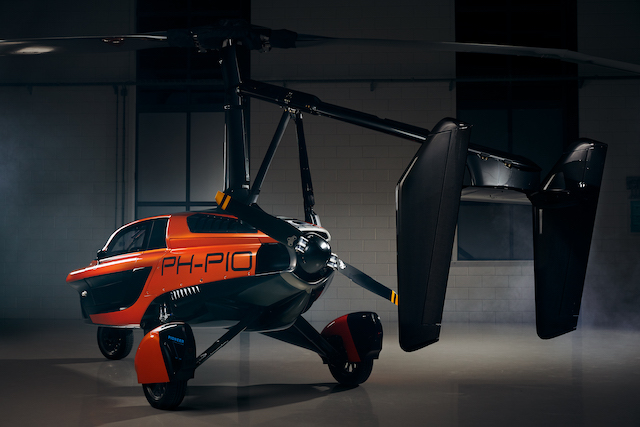 geneva-international-motorshow-2019-Flying_Car_PAL-V_Liberty_Pioneer_4.jpg