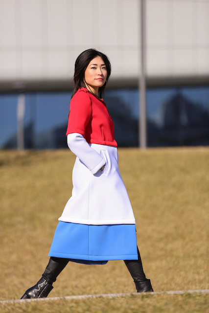 tenet-unique--fashion-line-coral.pearl.sky.jpg