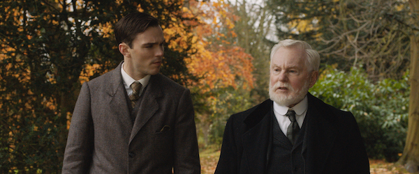 movie-tolkien-031a_Tolkien_031734_ORIG_V699967_PROHQ1080p_23_240_ENG-ST_RT015138_Jacquel.jpg