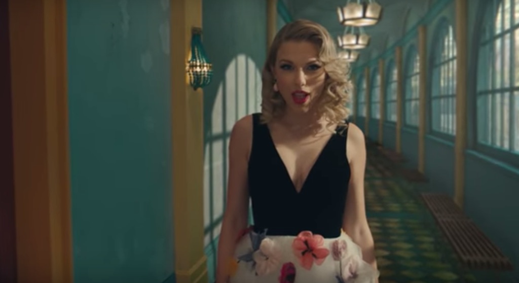 taylor-swift-album-and-tour---images-Taylor_Swift,_pubblica_la_nuova_canzone_e_videoclip_ME!5.jpeg