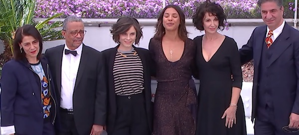 cannes-film-festival-2019-LES_HIRONDELLES_-_Photocall_-_Cannes_2019_-_VF2.jpeg