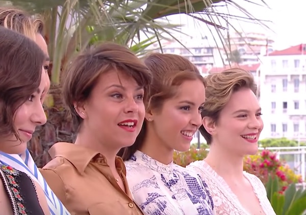 cannes-film-festival-2019-PAPICHA_-_Photocall_-_Cannes_2019_5.jpeg