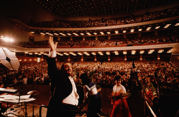 movie-pavarotti-pavarotti-PAV_031_GettyImages-526744306_rgb.jpg