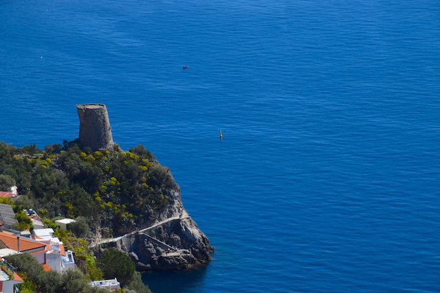 praiano--italy-Torre_a_Mare_-_Praiano.jpg