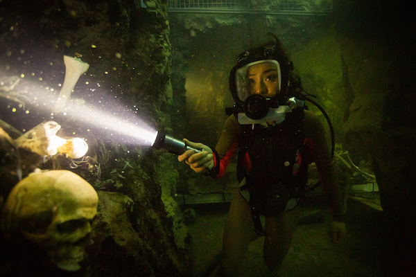 movie-47-meters-down--uncaged-47-meters-down-uncaged-Brianne_Tju_rgb.jpg