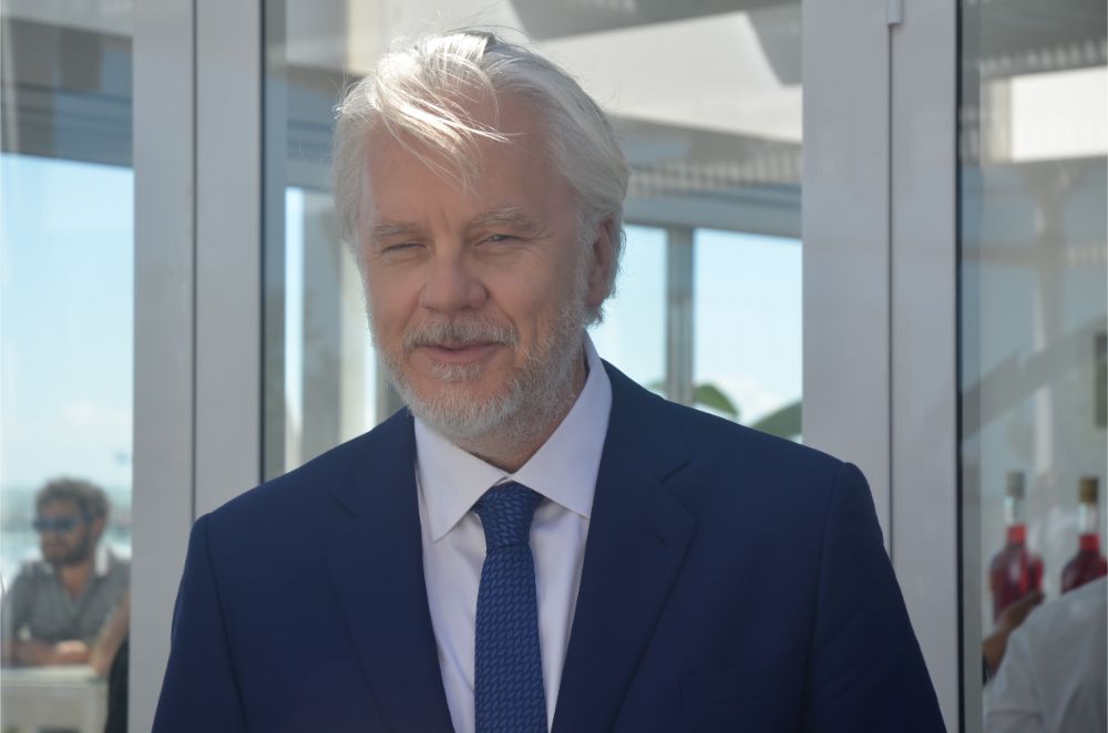venice-film-festival-2019---movie-45-seconds-of-laughter-by-tim-robbins-Venice_Film_Festival_2019_-_Movie_45_Seconds_of_Laughter_by_Tim_Robbins12.jpg