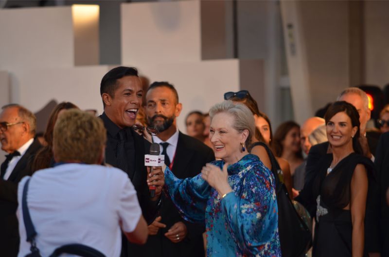 venice-film-festival-2019---red-carpet-the-laundromat-by-steven-sodeberg-with-meryl-streep-Venice_Film_Festival_2019_-_The_Laundromat_by_Steven_Sodeberg_with_Meryl_Streep_(2).jpg
