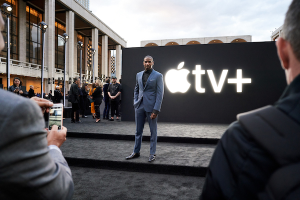 tv-series-the-morning-show-Apple_The-Morning-Show-Premiere_Desean-Terry_102819.jpg