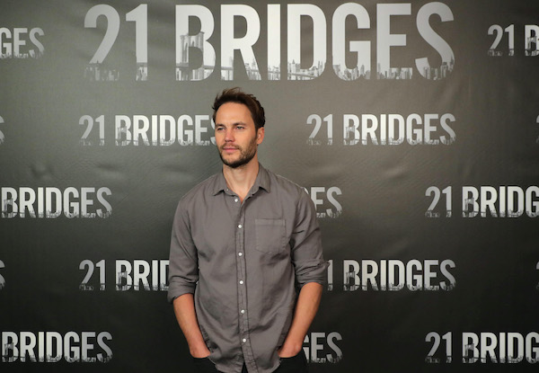 movie-21-bridges-21-bridges-EC0_7264_rgb.jpg
