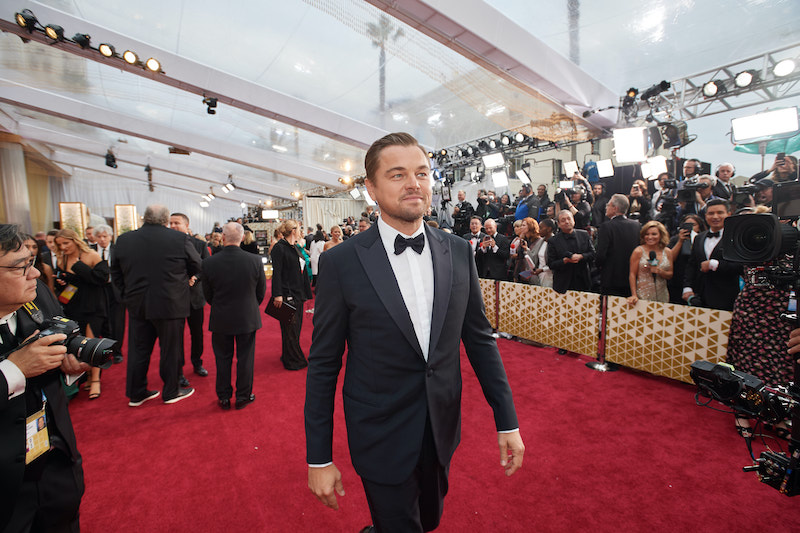 academy-awards---oscars-2020--the-best-outfits-and-dresses----images-Academy_Awards,__Oscars_2020__the_best_outfits_and_dresses_-__images28.jpg