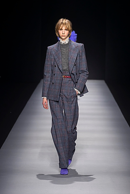 milan-fashion-week--alberta-ferretti-autumn-winter-2021-collection-Milan_Fashion_Week:_Alberta_Ferretti_autumn_winter_2021_collection34.jpg