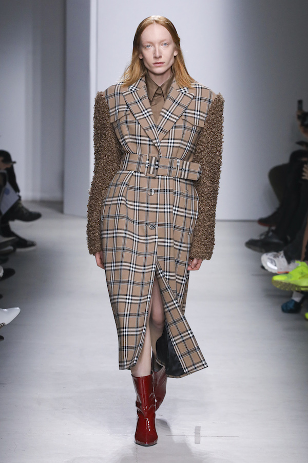milan-fashion-week--annakiki-autumn-winter-2021-collection-Milan_Fashion_Week:_Annakiki_autumn_winter_2021_collection51.jpg
