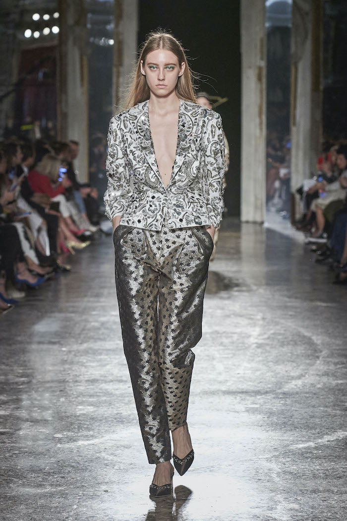 milan-fashion-week--genny-autumn-winter-2021-collection-Milan_Fashion_Week:_Genny_autumn_winter_2021_collection32.jpg