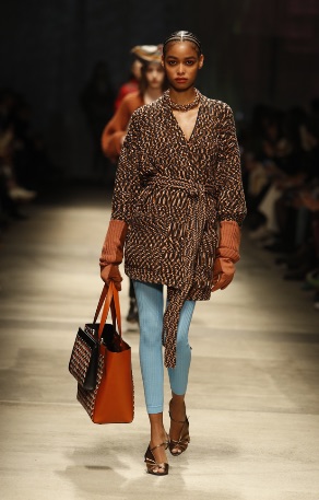 milan-fashion-week--missoni-autumn-winter-2021-collection-_Missoni_autumn_winter_2021_collection34.jpeg