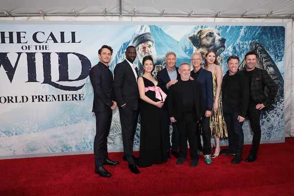 movie-the-call-of-the-wild-the-call-of-the-wild-L021320A-0665_rgb.jpg