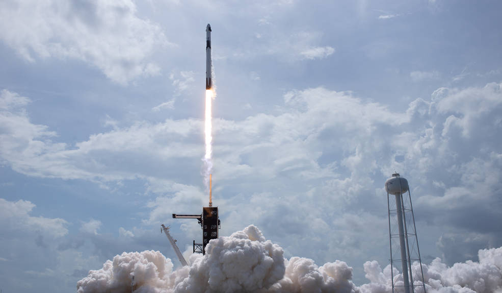 crew-dragon-and-space-x----1st-commercial-launch-of-nasa-astronauts-from-u.s.-Crew_Dragon_and_Space_X_-__1st_Commercial_Launch_of_NASA_Astronauts_From_U.S.28.jpg