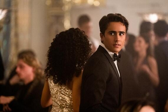 Tv series Love, Victor