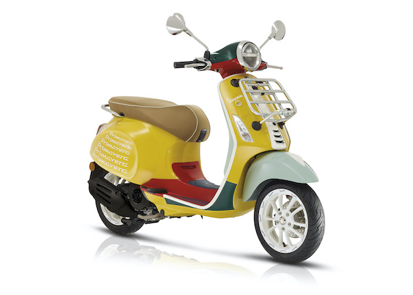 vespa-primavera-sean-wotherspoon-images-01-vespa-primavera-sean-wotherspoon.jpg