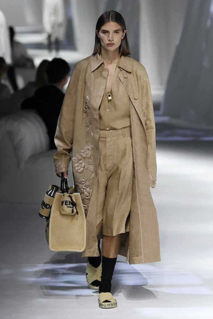milan-fashion-week--fendi-spring-summer-2021-collection-Milan_Fashion_Week:_Fendi_spring_summer_2021_collection27.JPG