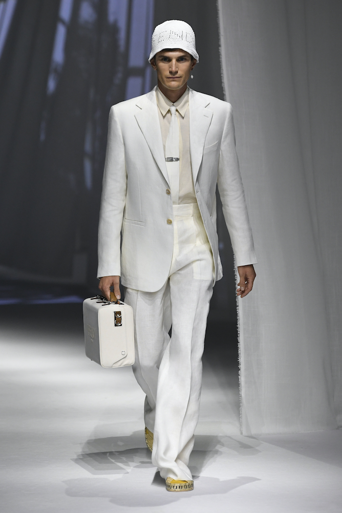 milan-fashion-week--fendi-spring-summer-2021-collection-Milan_Fashion_Week:_Fendi_spring_summer_2021_collection31.JPG