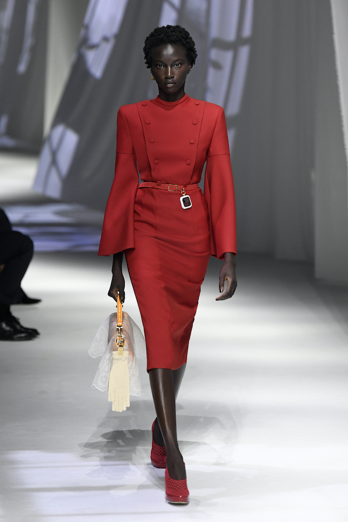 milan-fashion-week--fendi-spring-summer-2021-collection-Milan_Fashion_Week:_Fendi_spring_summer_2021_collection34.JPG