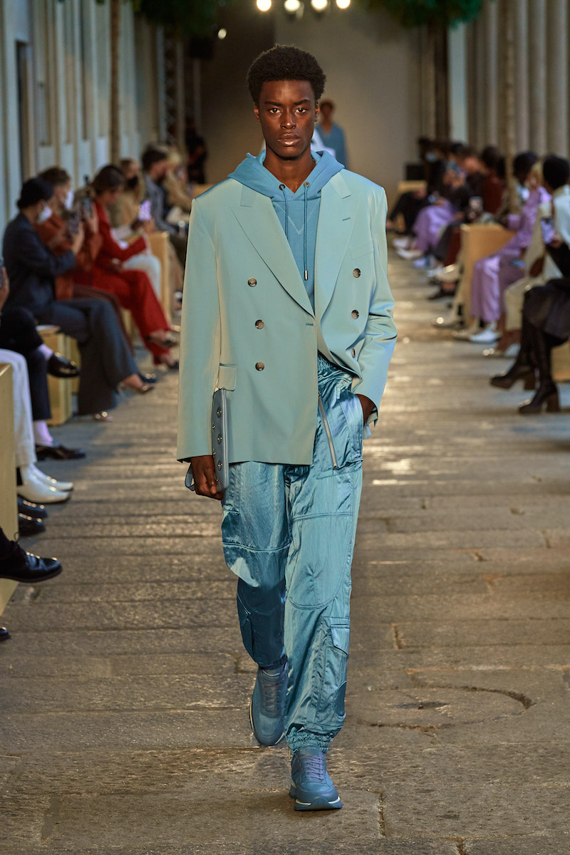 milan-fashion-week--hugo-boss-spring-summer-2021-collection-HBME_110_S21SR_FS_Milan_01_Runway_02_Key_sRGB.jpg