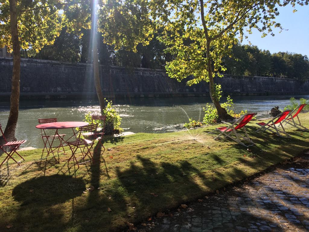 rome---piazza-tevere---images-Rome_-_'Piazza_Tevere'_-_images_(9).jpeg