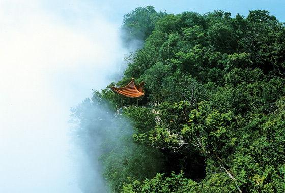 tianmen-mountain---hunan---china---images-Tianmen_Mountain_-_Hunan_-_China_-_images_(14).jpg