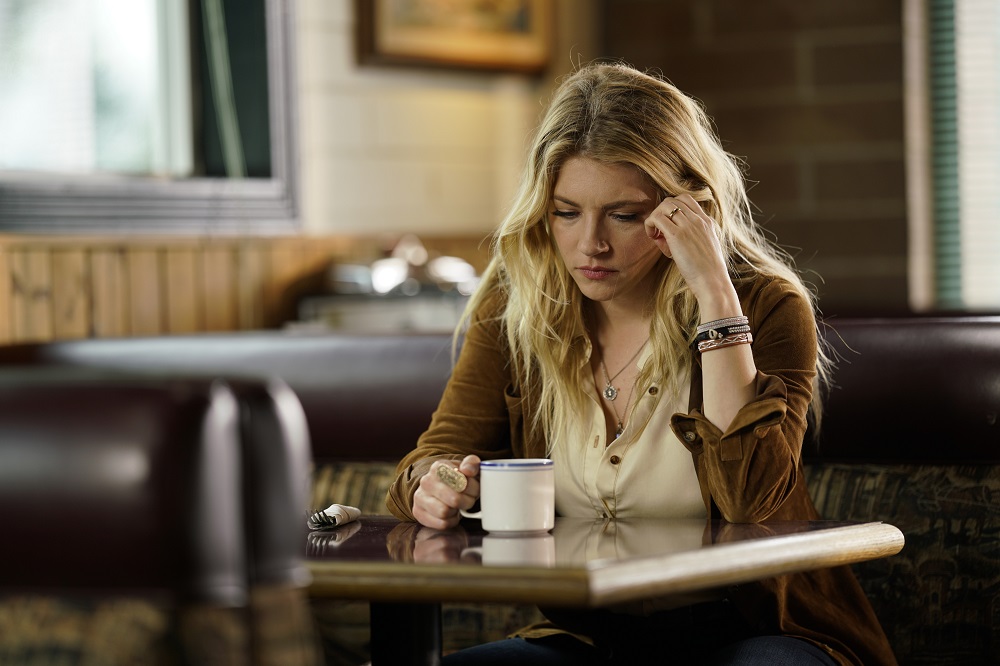 tv-series-big-sky-Interview_with_the_actress_Dedee_Pfeiffer,_'Big_Sky'_is_the_new_tv_series_(1).jpg