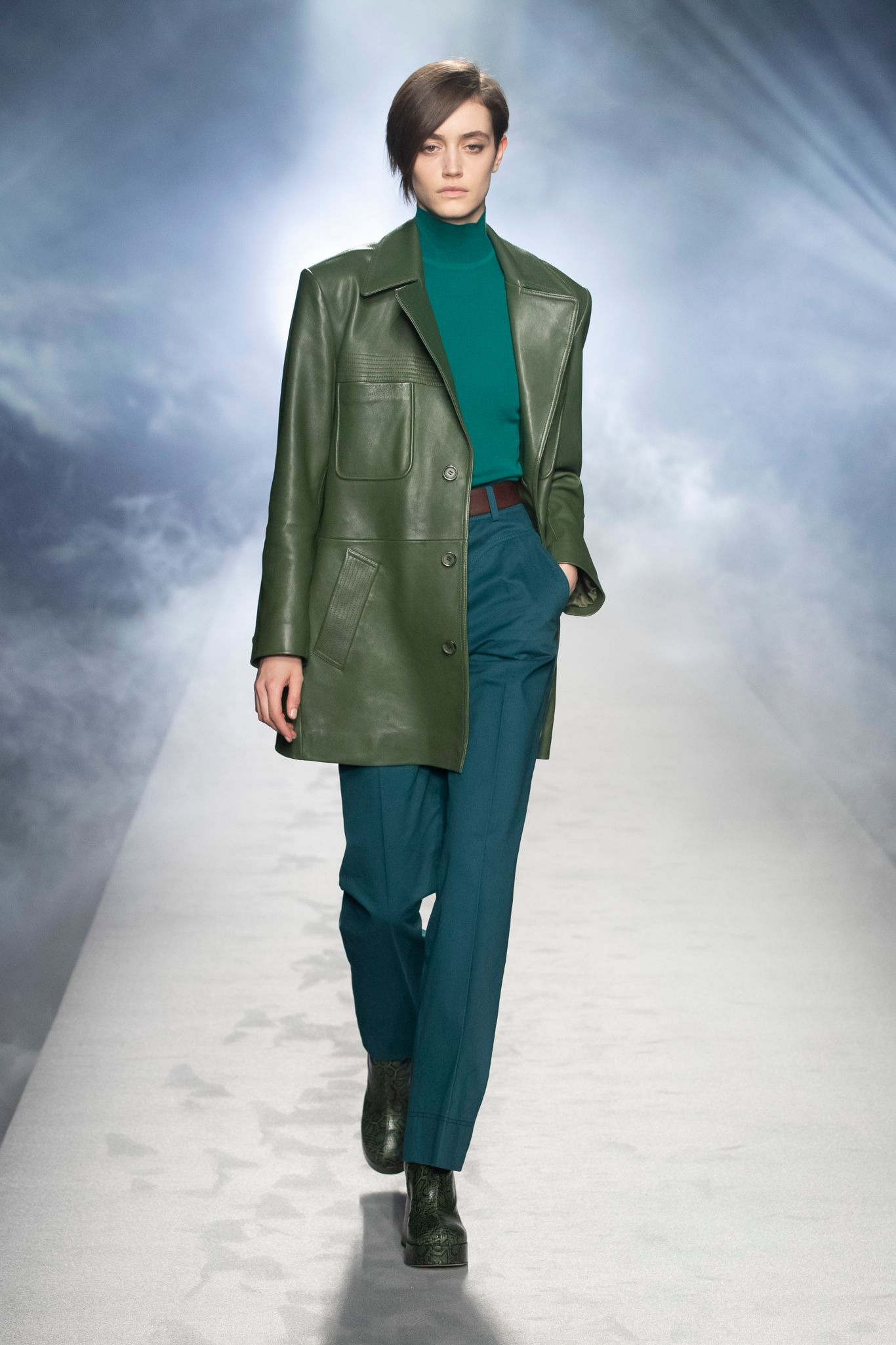 milan-fashion-week--alberta-ferretti-autumn-winter-2022-collection-milan-fashion-week--alberta-ferretti-autumn-winter-2022-collection_(26).jpg