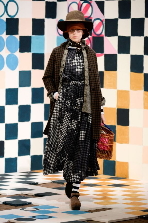 milan-fashion-week--daniela-gregis-autumn-winter-2022-collection-01...daniela_gregis...tintinbà.._(17).jpg