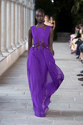 Milan Fashion Week: Alberta Ferretti spring summer 2022 collection