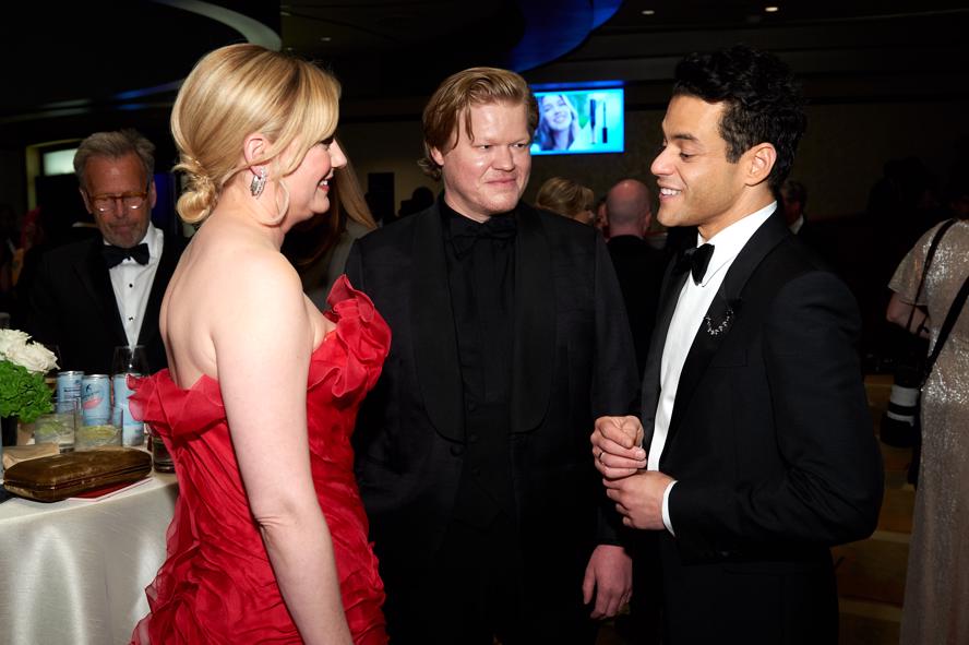 academy-awards--oscar-2022---backstage-images-Oscar®_nominees_Kirsten_Dunst,_Jesse_Plemons,_and_Rami_Malek_during_the_live_ABC_telecast_of_the_94th_Oscars®_at_the_Dolby_Theatre_at_Ovation_Hollywood_in_Los_Angeles,_CA,_on_Sunday,_March_27,_2022..jpg