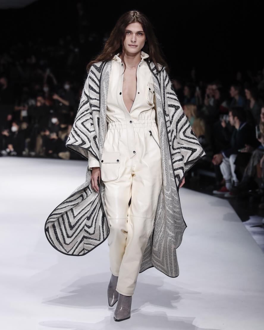 milan-fashion-week--missoni-fall-winter-2023-collection-milan-fashion-week--missoni-fall-winter-2023-collection_(10).jpg