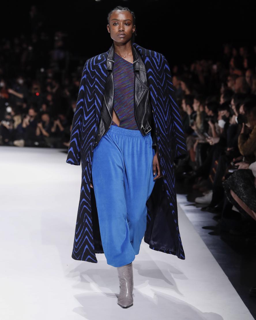 milan-fashion-week--missoni-fall-winter-2023-collection-milan-fashion-week--missoni-fall-winter-2023-collection_(12).jpg