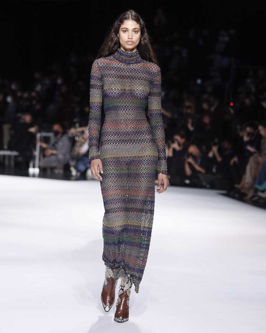 milan-fashion-week--missoni-fall-winter-2023-collection-milan-fashion-week--missoni-fall-winter-2023-collection_(32).jpg