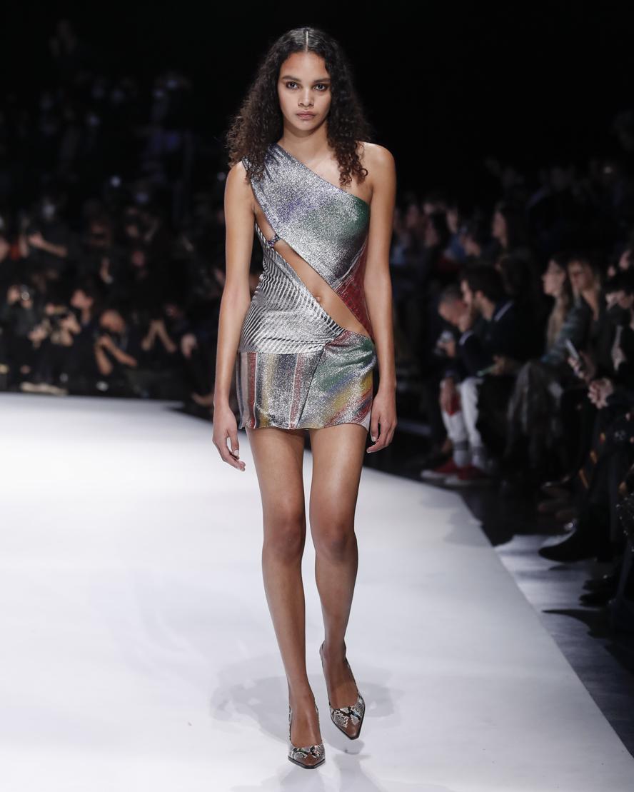 milan-fashion-week--missoni-fall-winter-2023-collection-milan-fashion-week--missoni-fall-winter-2023-collection_(34).jpg