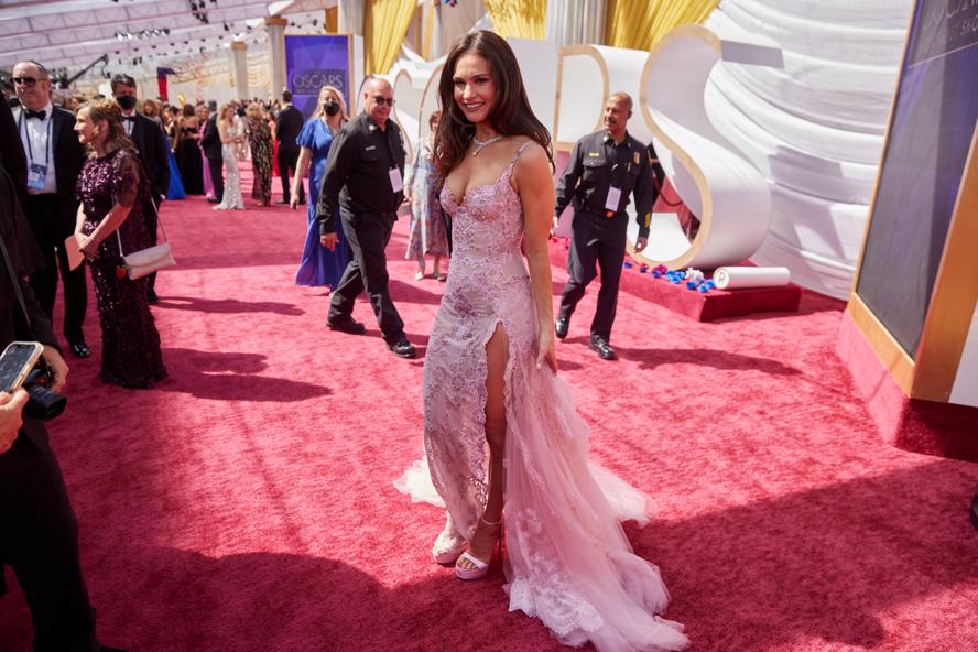 oscars-2022---academy-awards---red-carpet---images-Lily_James.jpg